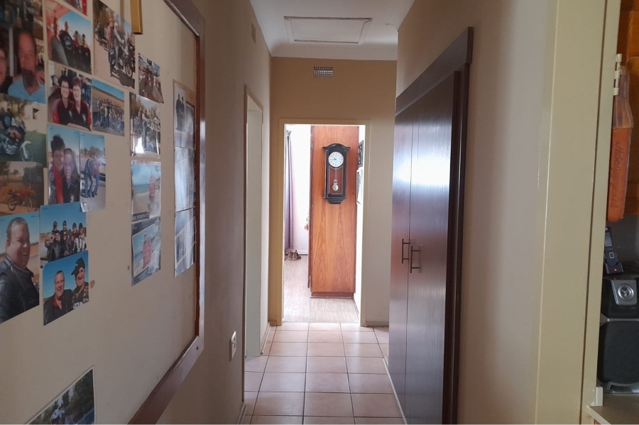 3 Bedroom Property for Sale in Flimieda North West
